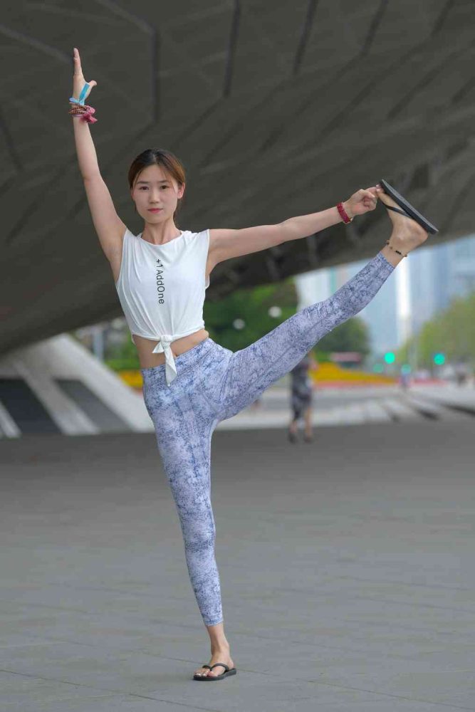 表演瑜伽的女孩【176P】04017-嘿次元