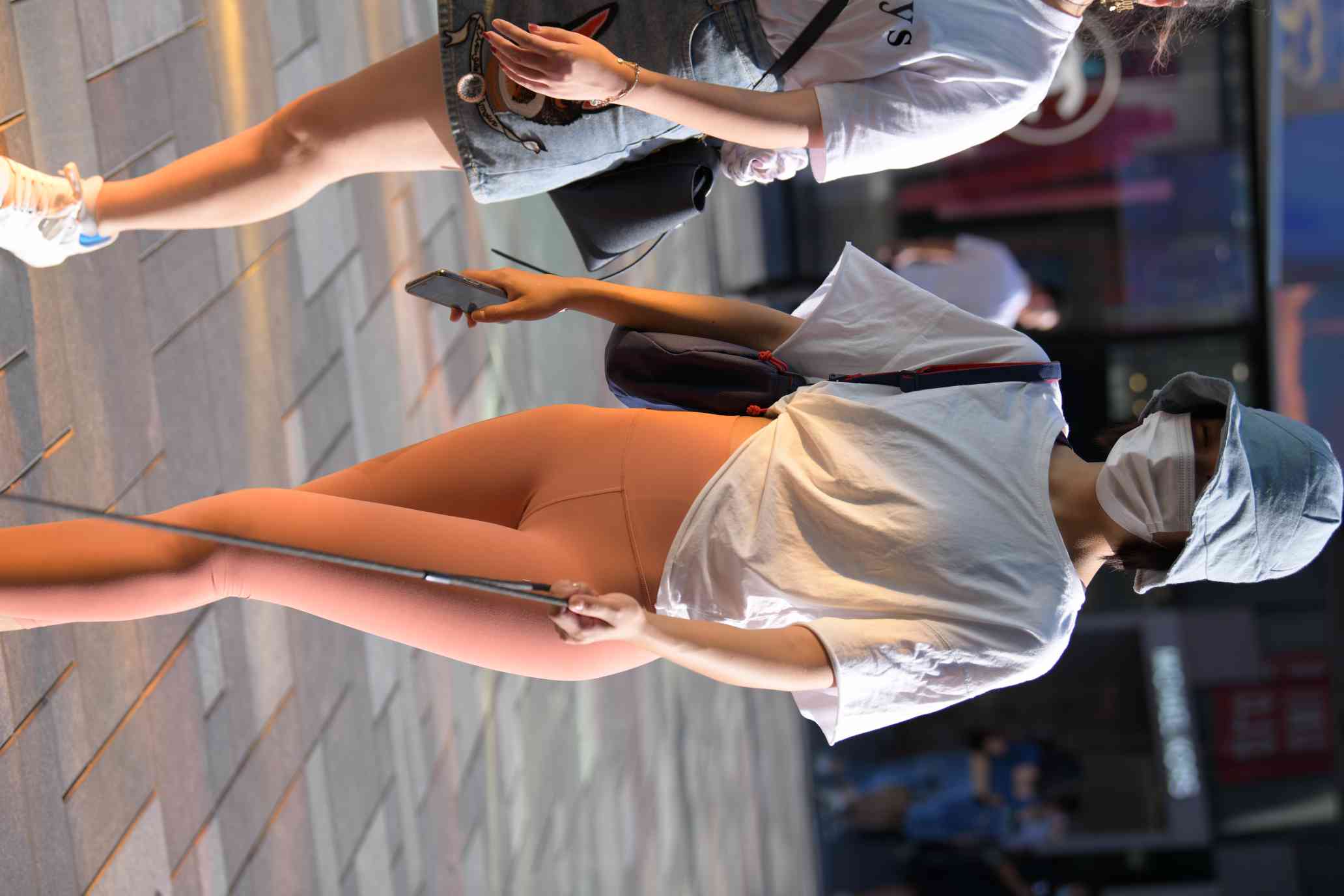 图片[2]-【免费】遛狗的瑜伽裤女人【60P】04031-嘿次元