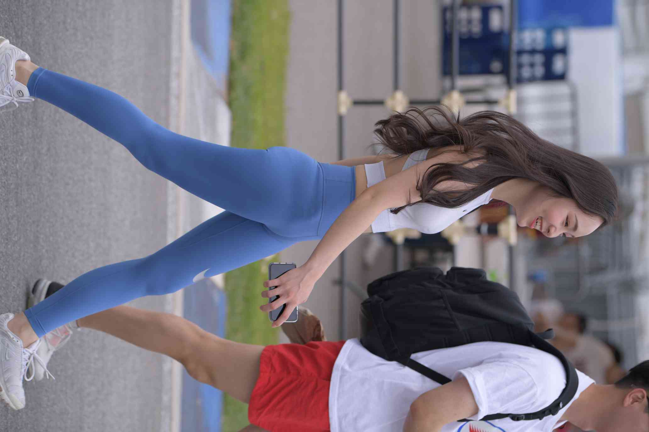 图片[4]-陪男朋友逛街的瑜伽裤女孩【74P】04034-嘿次元