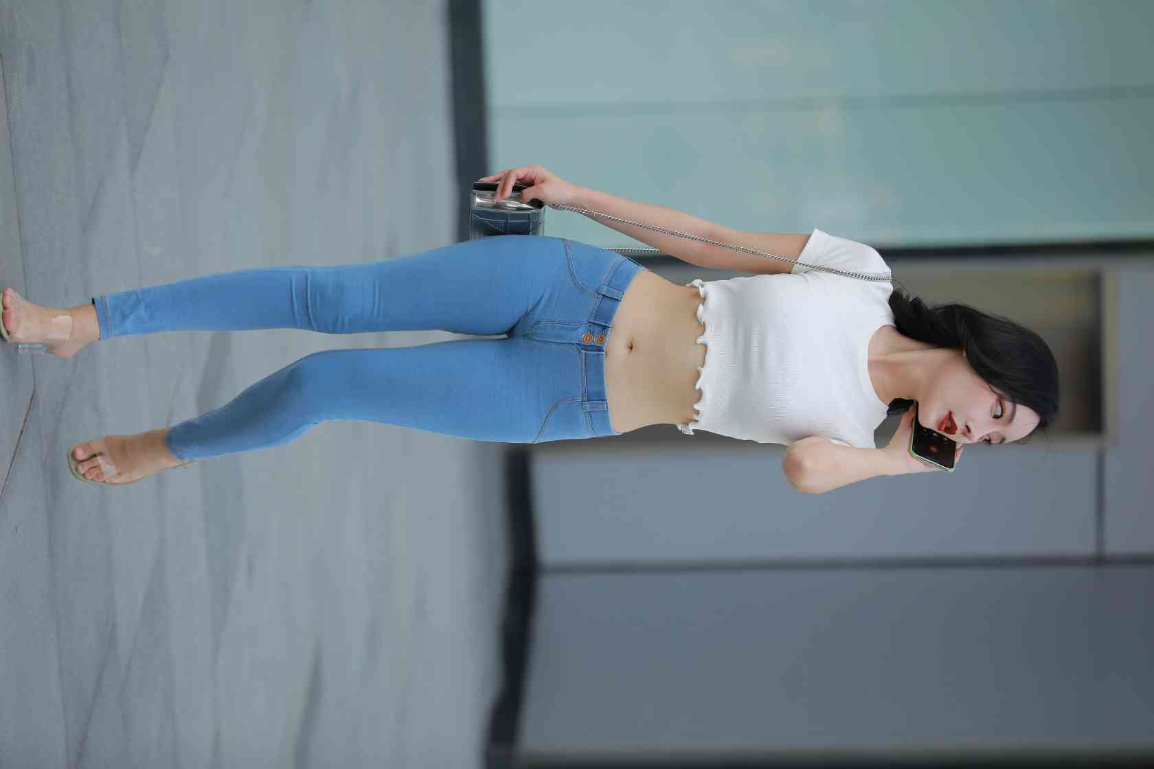 图片[4]-非常漂亮的紧身牛仔裤女孩【115P】04016-嘿次元