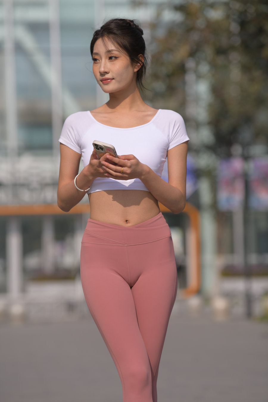 图片[1]-粉红色瑜伽裤女孩J4915 583P1V-26.4GB-嘿次元