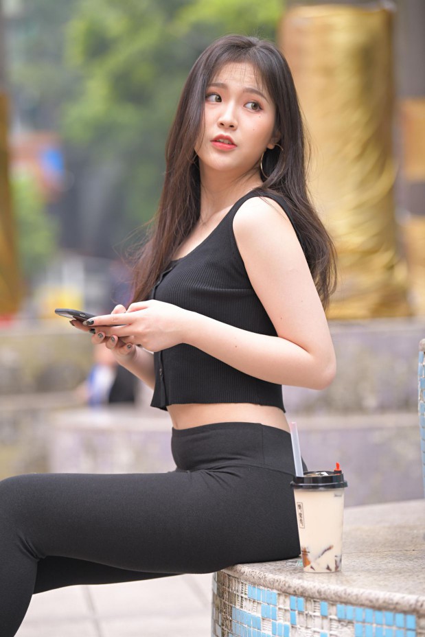 喝奶茶的黑色瑜伽裤长发姑娘【376P】00055-嘿次元