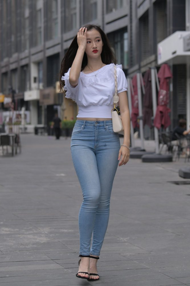 紧身牛仔裤女孩J2177 370P2V-19.4GB-嘿次元