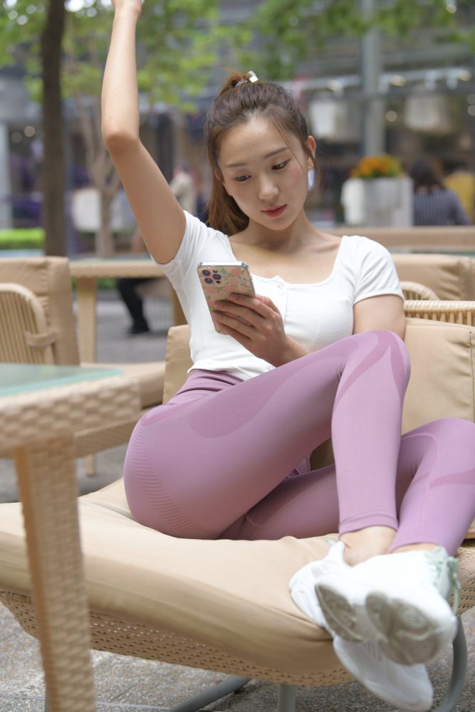 图片[6]-香芋色瑜伽裤高马尾漂亮女孩J2206 545P1V-19.1GB-嘿次元