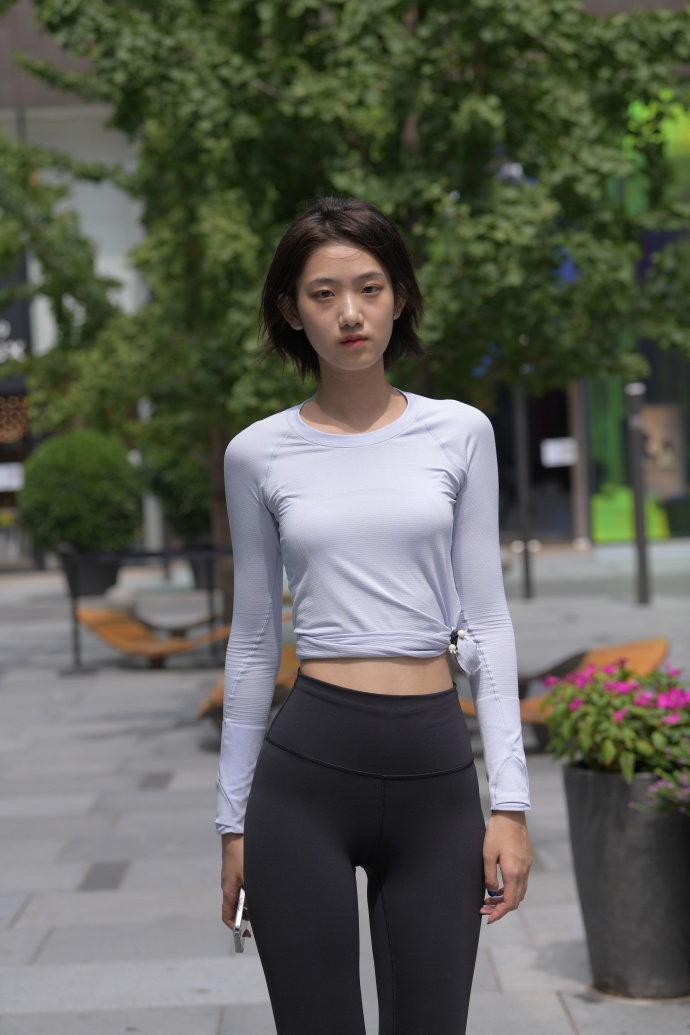 图片[1]-短发长腿的女生J2791 292P-5.71GB-嘿次元