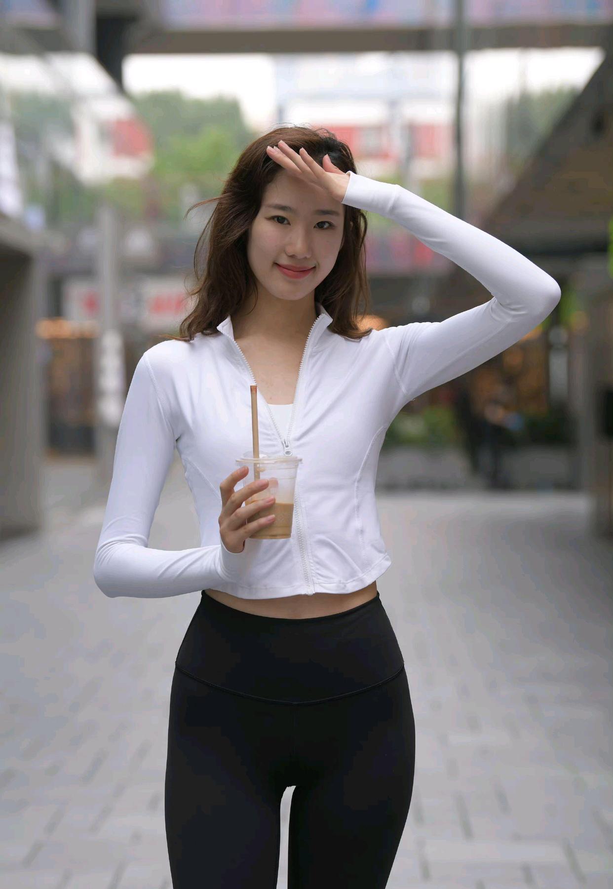 图片[4]-像刘亦菲的黑色瑜伽裤女孩J2237 340P1V-14.8GB-嘿次元