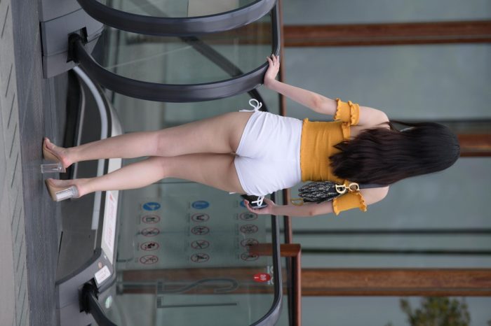 高腰白色短裤的漂亮女孩【767P】00065-嘿次元