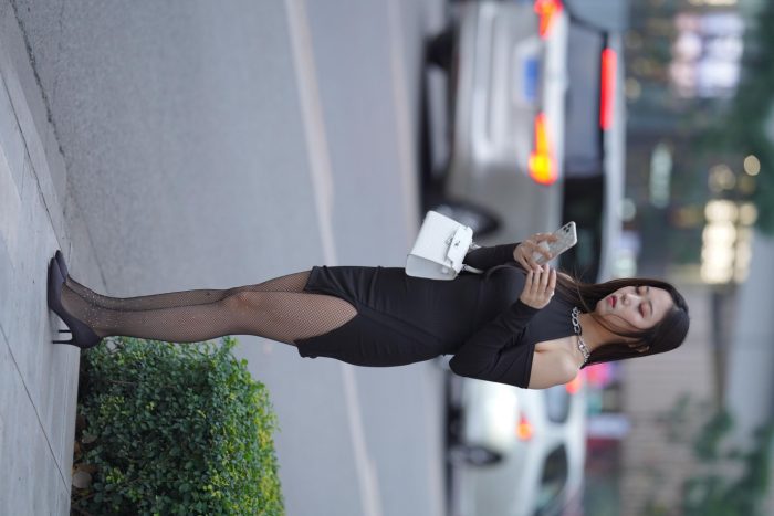 非常妩媚的网格丝袜女孩【186P】00037-嘿次元