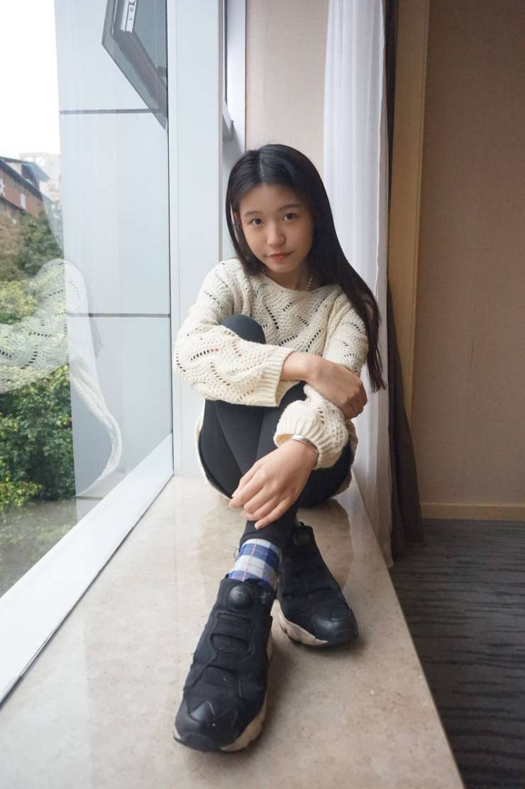 图片[1]-眼神很清澈的赤脚女孩【59P】20020-嘿次元