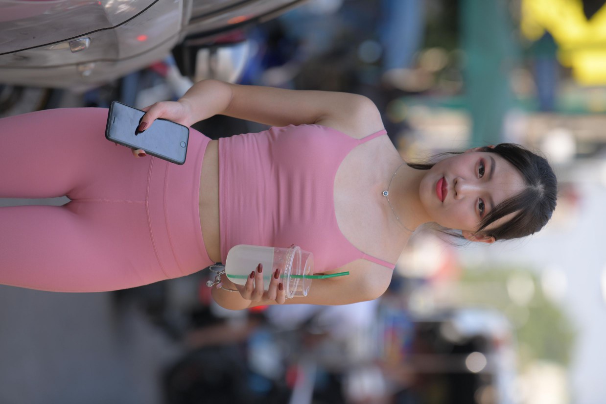 图片[5]-粉色的甜美瑜伽裤女孩在逛街【372P】00057-嘿次元