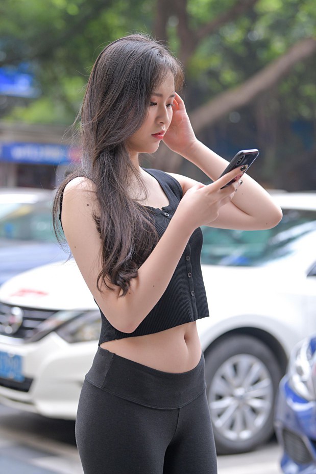 图片[5]-喝奶茶的黑色瑜伽裤长发姑娘【376P】00055-嘿次元