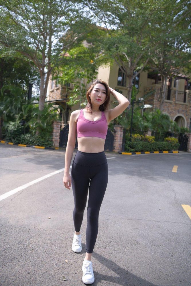 风情万种的瑜伽裤女人 J1531 375P5V-17.3GB-嘿次元