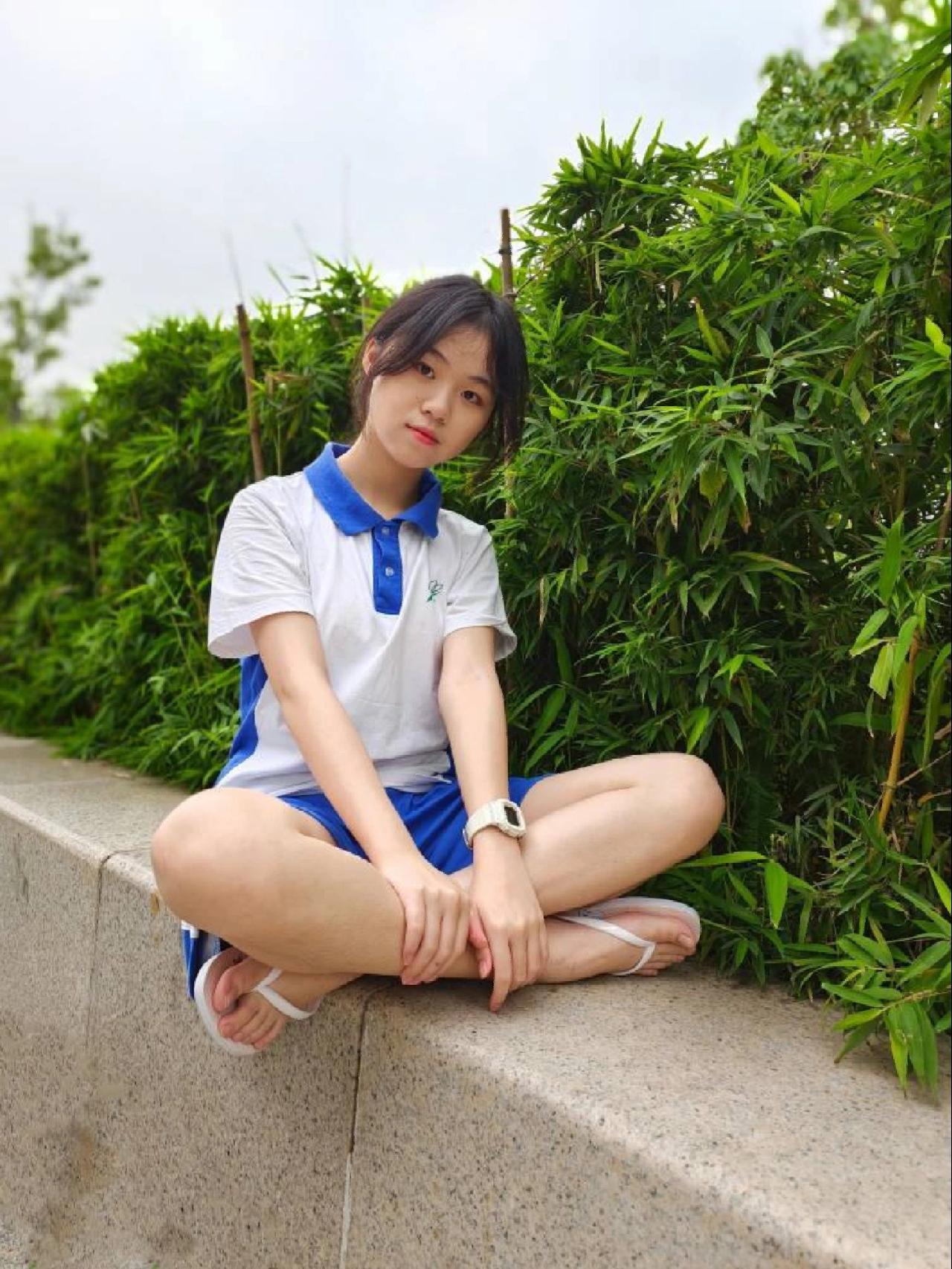 图片[1]-穿校服非常清纯的小姑娘【49P】20003-嘿次元