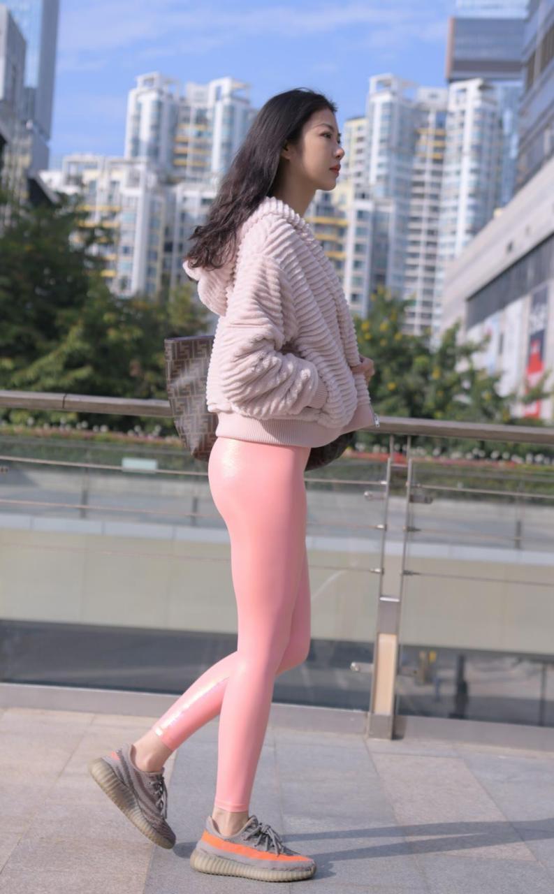 图片[3]-粉红色紧身裤的女孩 J1482 365P2V-18.1GB-嘿次元