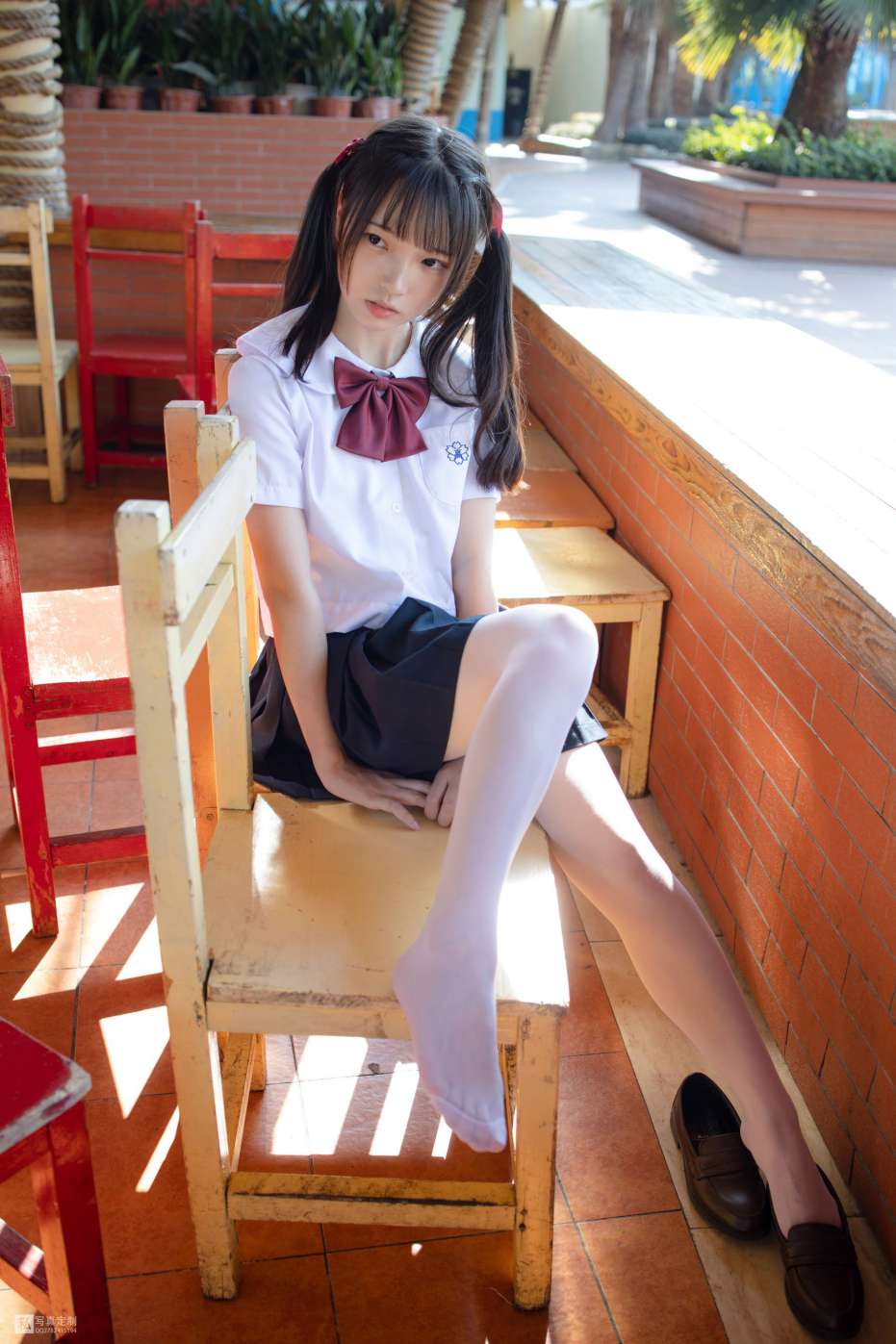 图片[1]-眼神好清澈的双马尾白丝女孩【75P】20019-嘿次元